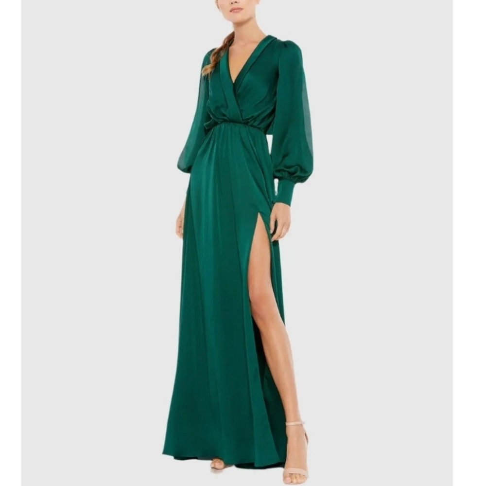 Mac Duggal Green Bishop Sleeve Faux Wrap Gown Formal Dress Size 6 NWT